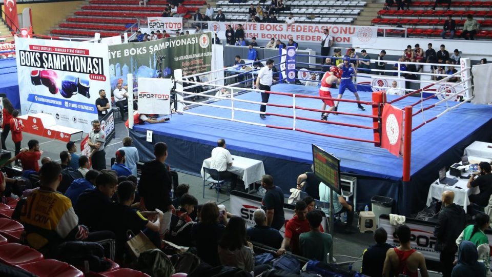 Sakarya’da düzenlenen Yıldızlar Türkiye Ferdi Boks Şampiyonası sona erdi